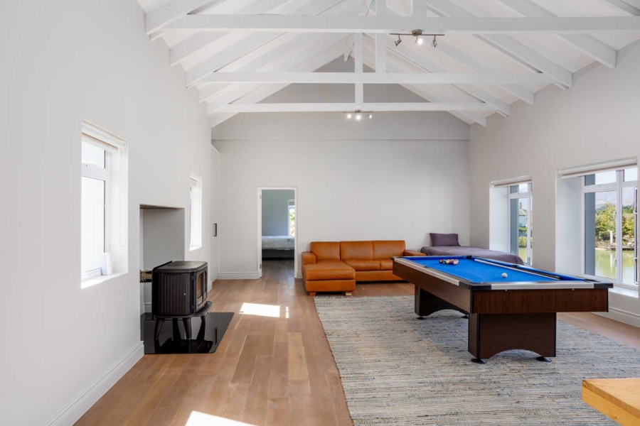 5 Bedroom Property for Sale in Val De Vie Estate Western Cape